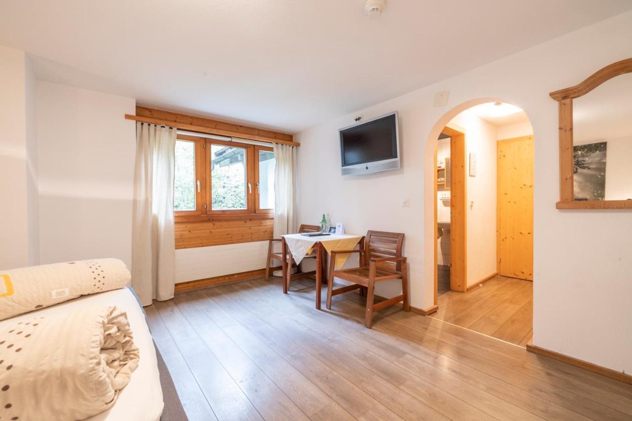 Landgasthof Sommerfeld Pragg-Jenaz Esterno foto